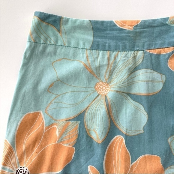 Violet a-line mini skirt in cotton/spandex blend, floral tropical print, unlined - Picture 3 of 10